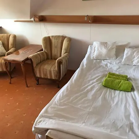 Sleeps 10 Wifi * Zdworz
