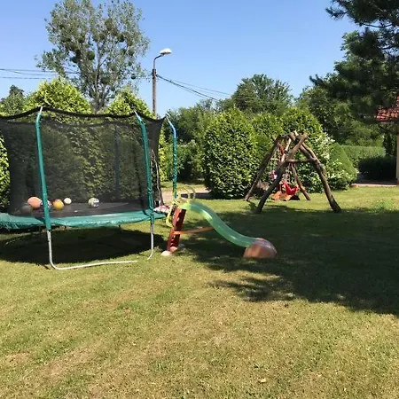 Sleeps 10 Wifi Holiday home
